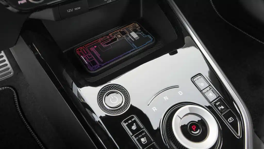 kia niro 2024 hibrido_04 Autos Rodando Kia Niro Híbrido consola