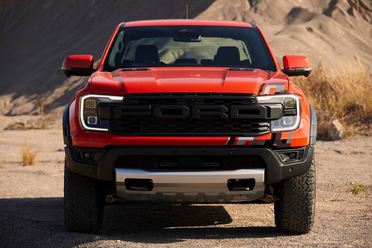 r 12_202220112fa01 0185 normal_1 Autos Rodando Ranger Raptor frente