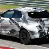 Toyota C-HR 2024 atras