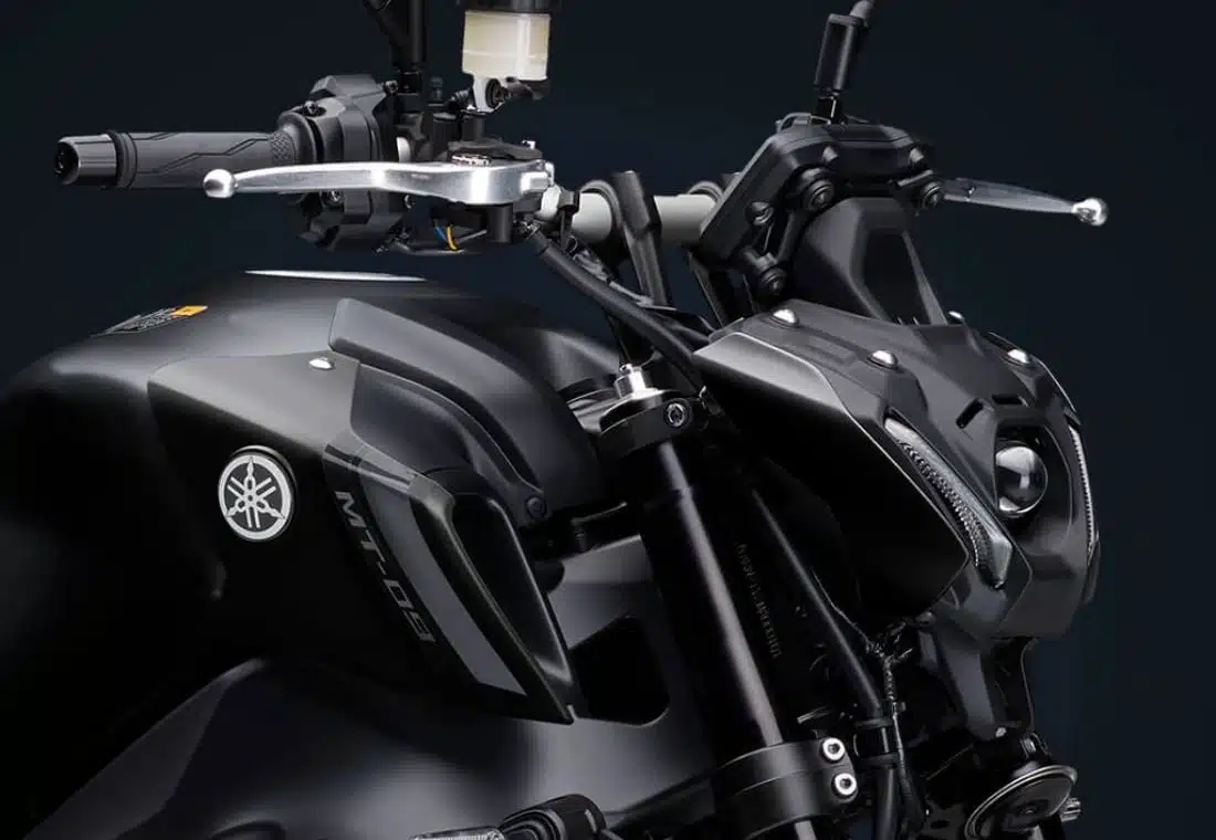 yamaha mt 09_moto_04 Autos Rodando Yamaha MT manillar