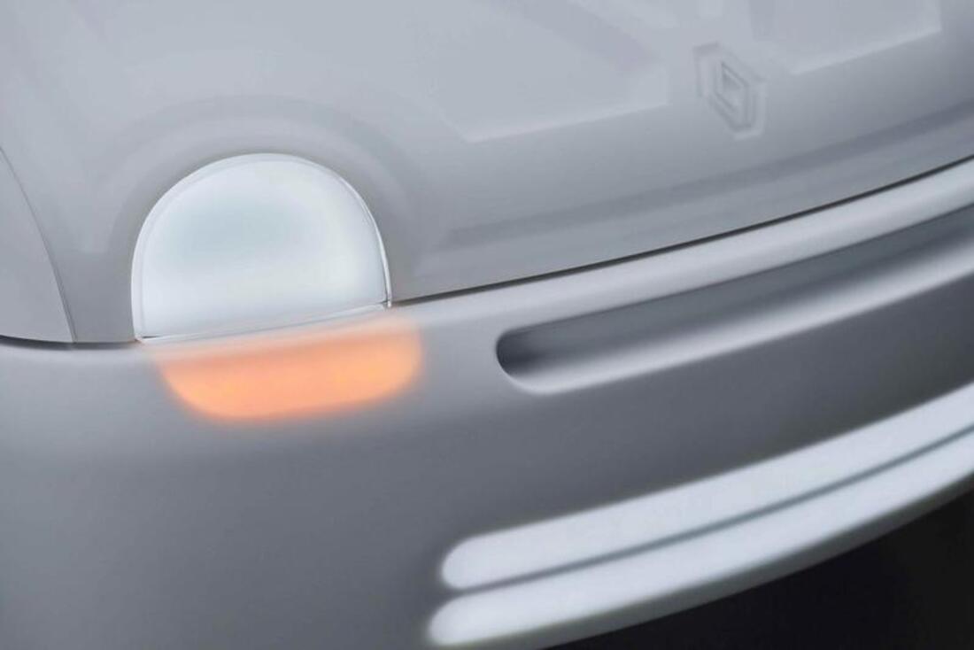 0zwy189byeu0_800 Autos Rodando Twingo
