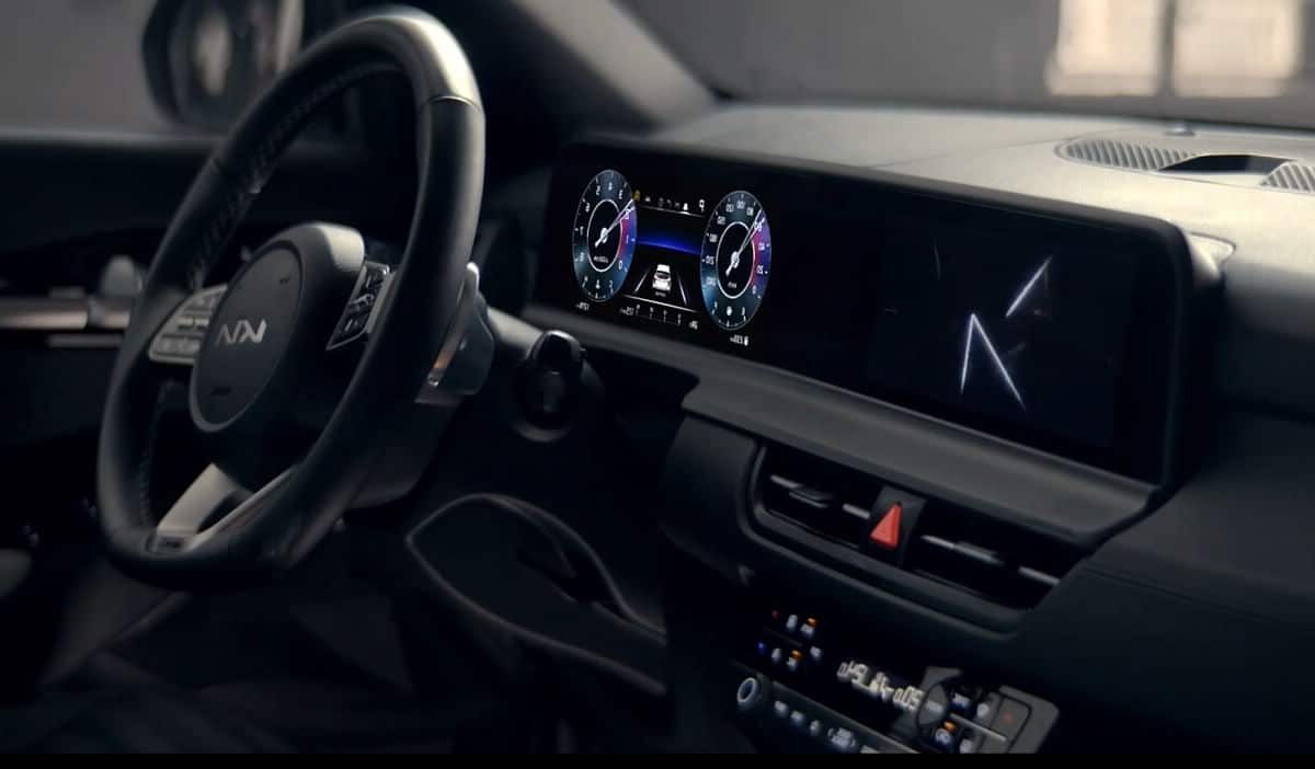 Kia Seltos 2024 interior