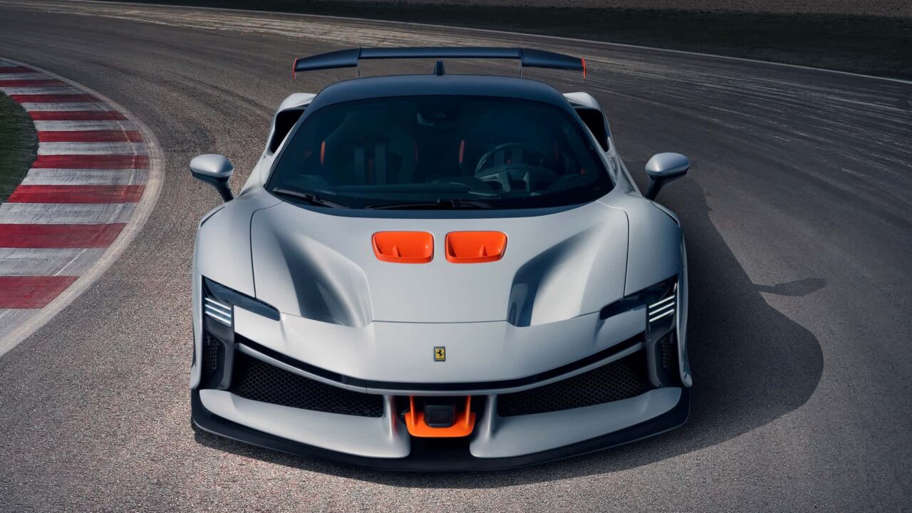 ferrari sf90 xx stradale y pider 1 Autos Rodando Ferrari SF XX Stradale