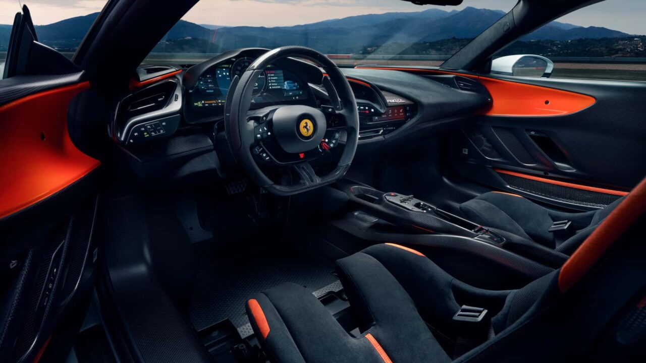ferrari sf90 xx stradale y pider 3 Autos Rodando SF XX Stradale Interor