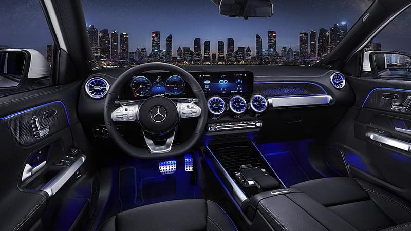 Mercedes-EQA 350 interior