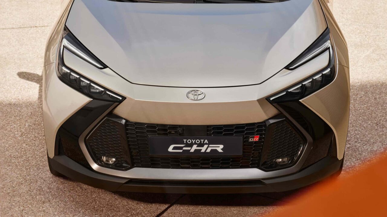 toyota c hr 2024_02 Autos Rodando Toyota C HR PHEV frente