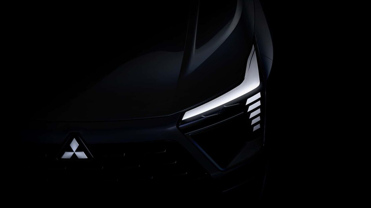 2024 mitsubishi compact crossover teaser_01 Autos Rodando Mitsubishi Compact SUV DRL