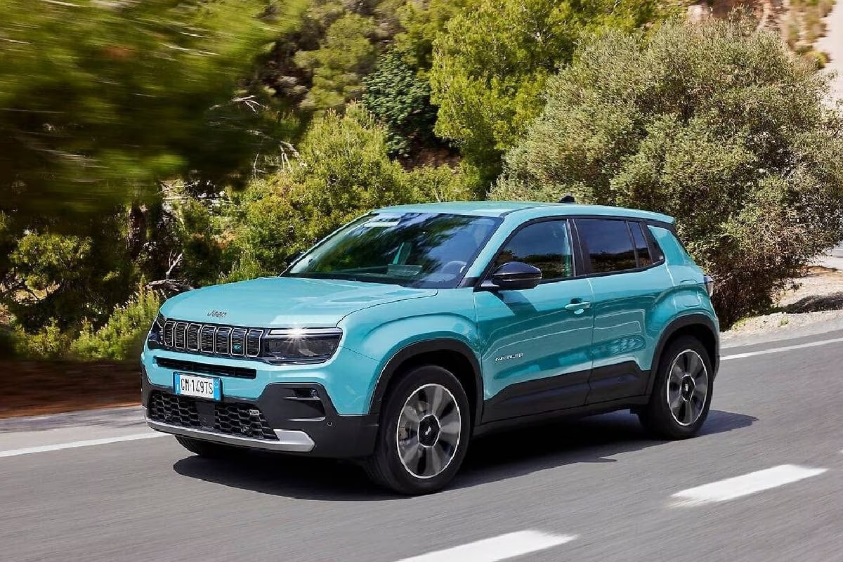all electric jeep avenger2 Autos Rodando Jeep Avenger