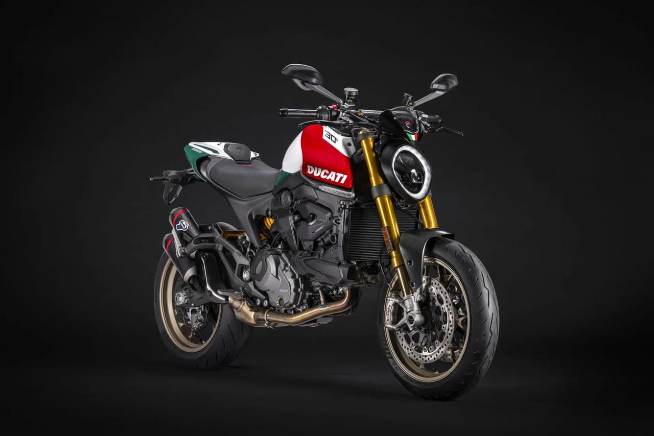 Ducati Monster frente