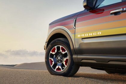 Ford Bronco Sport 2024 Free Wheeling Edition lateral