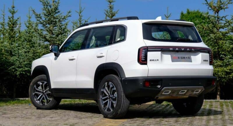 haval big dog 2024_05 Autos Rodando Haval Big Dog atras