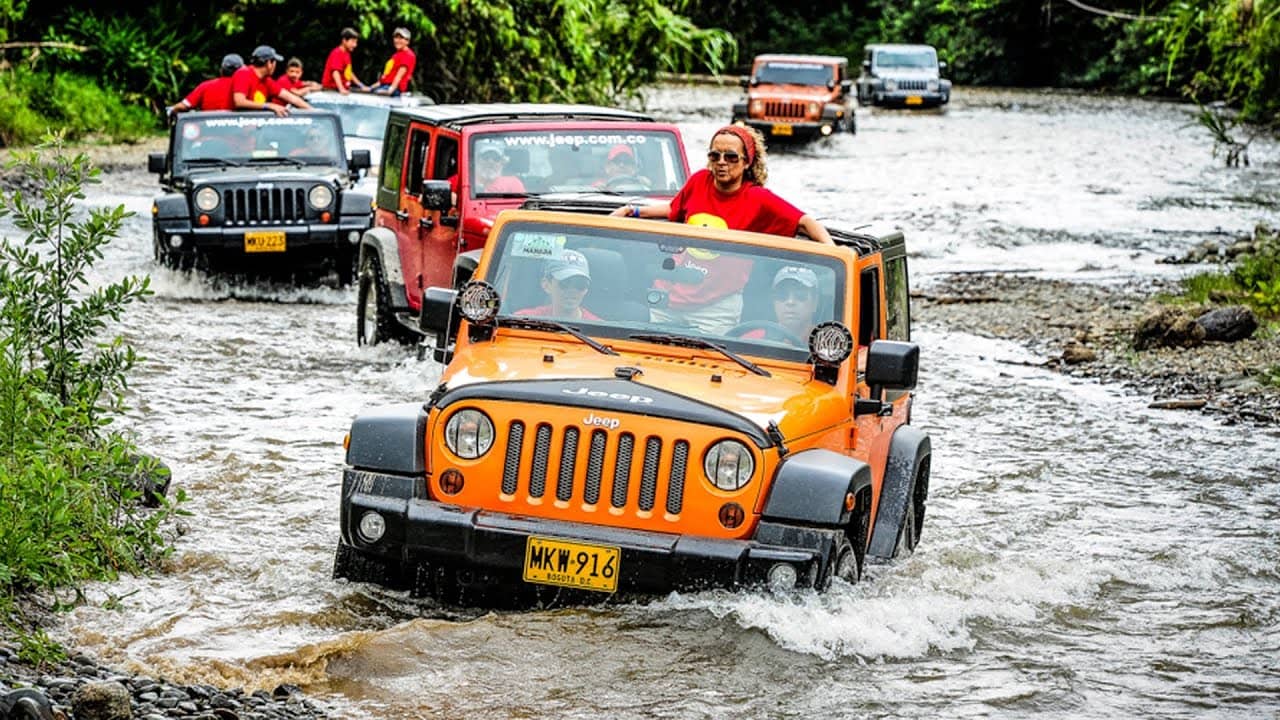 manadajeep Autos Rodando Jeep Manada Jeep