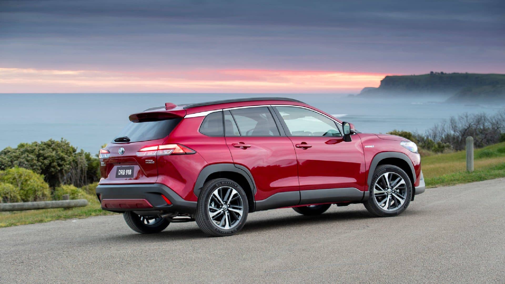 Vehículos Híbridos y Eléctricos Representan la Cuarta Parte de las Ventas en Colombia 1 Toyota Corolla Cross 2025