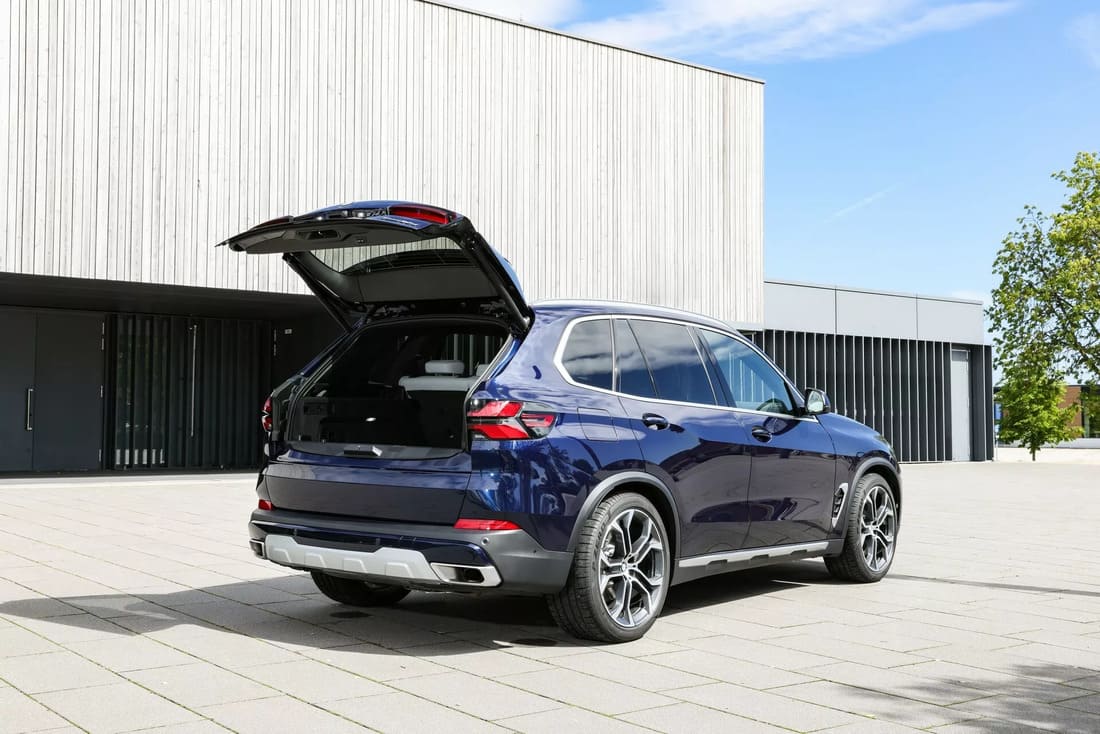 BMW X maletero