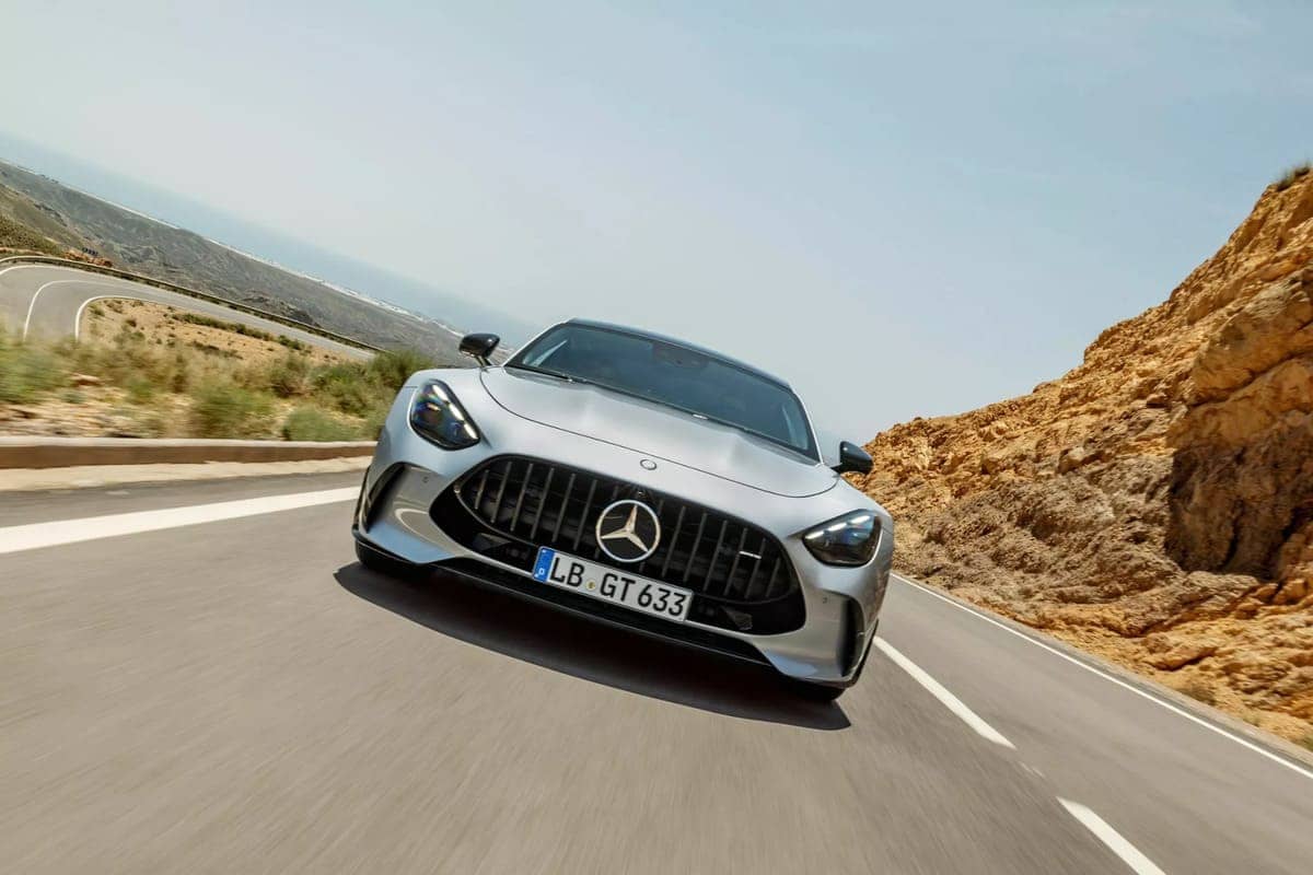 2024 mercedes amg gt 2 Autos Rodando Mercedes AMG GT frente