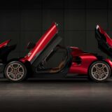 Alfa Romeo 33 Stradale lateral