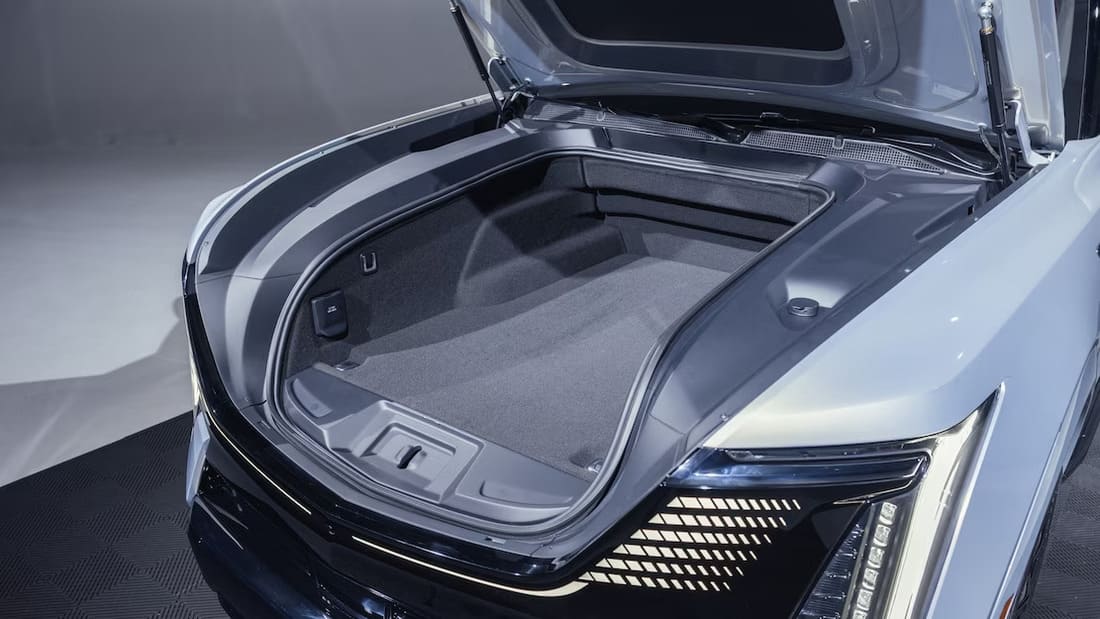 cadillac escalade iq front trunk space Autos Rodando