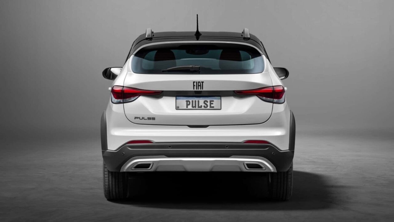 Fiat Pulse S Design por detras