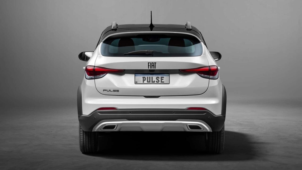 fiat pulse s design 2024_01 Autos Rodando Fiat Pulse S Design por detras