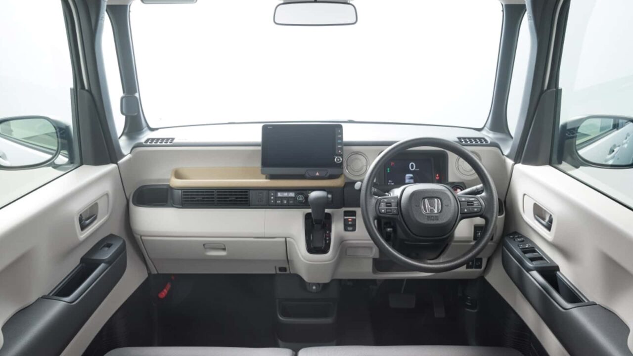 honda n box third generatio_02 Autos Rodando Honda N Box tablero