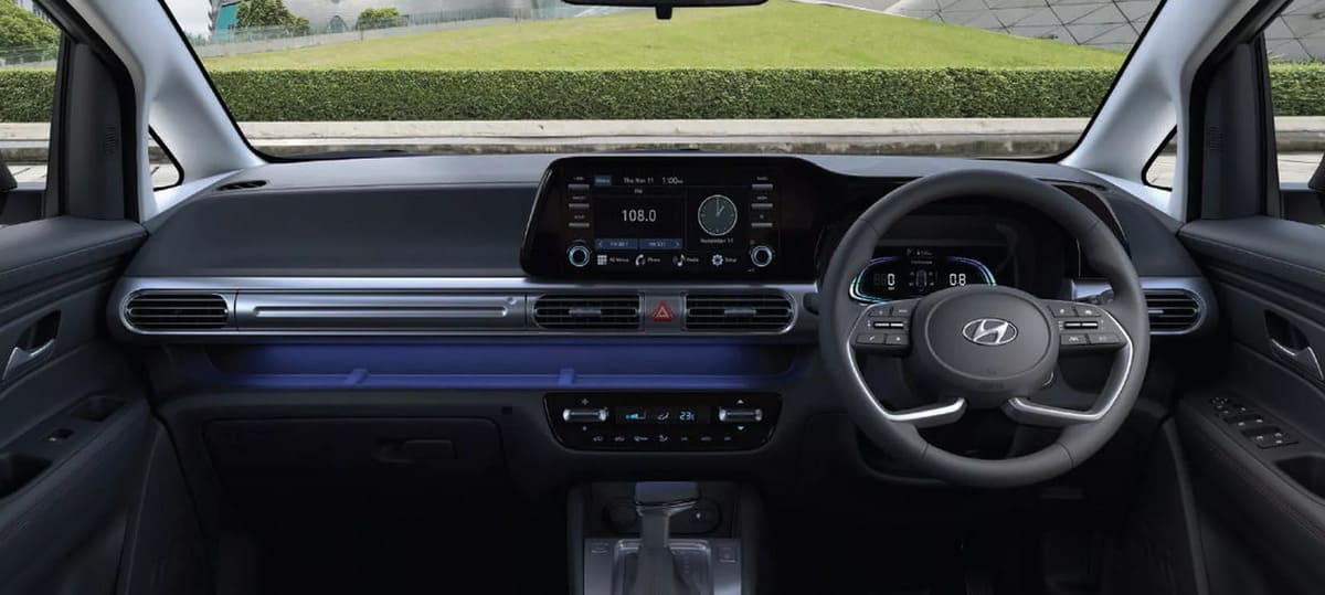 hyundai stargazer x 16 Autos Rodando Hyundai Stargazer X interior