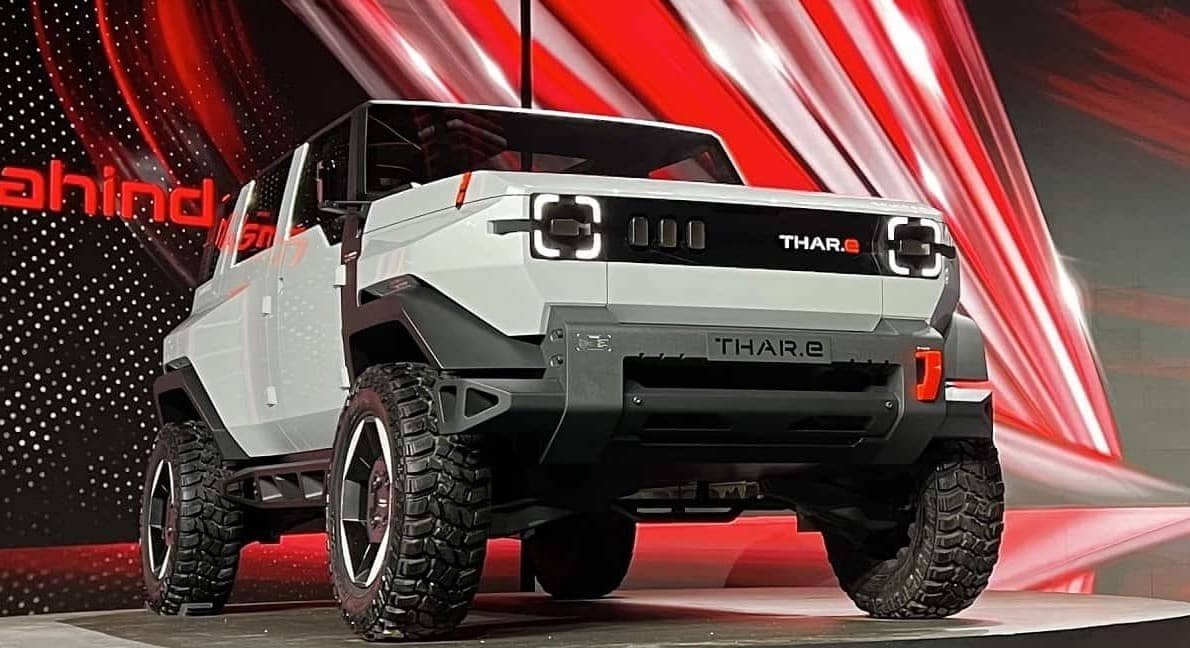 mahindra thar electric Autos Rodando Mahindra Thare frente