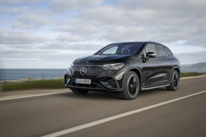 Mercedes EQE SUV