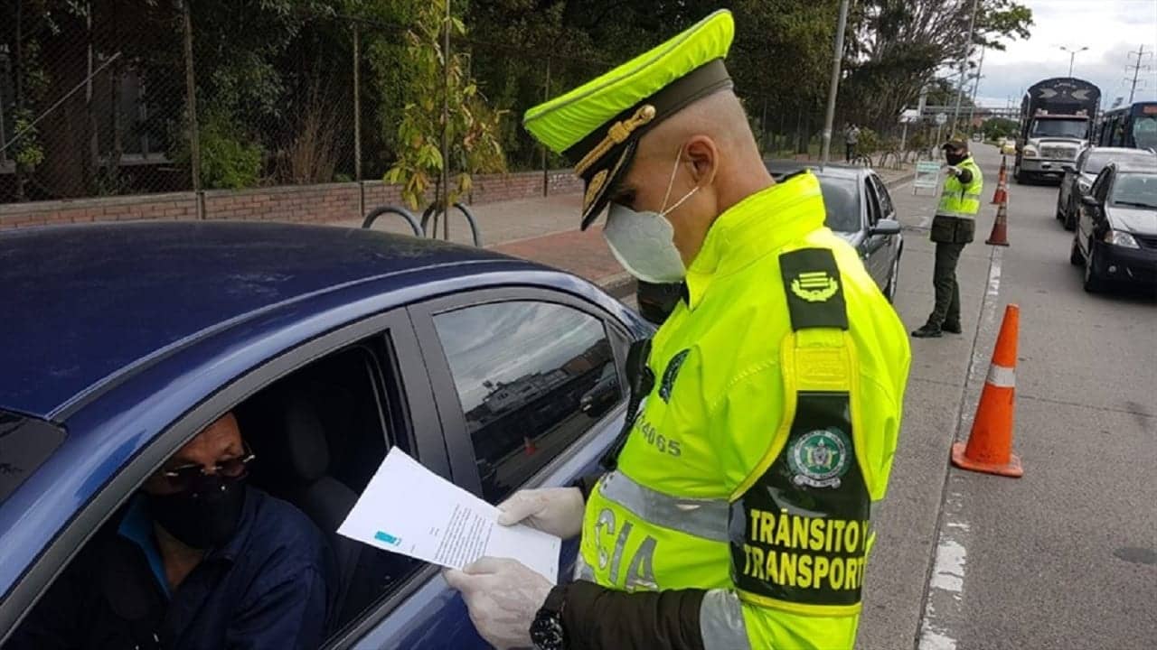 policia de transito en colombia Autos Rodando Policia de Transito