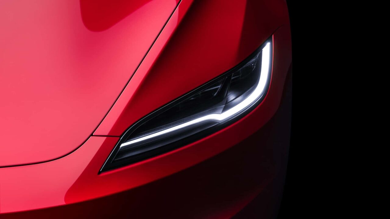 Tesla Model 3 2024 luces