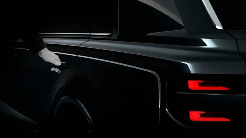Toyota Century Teaser