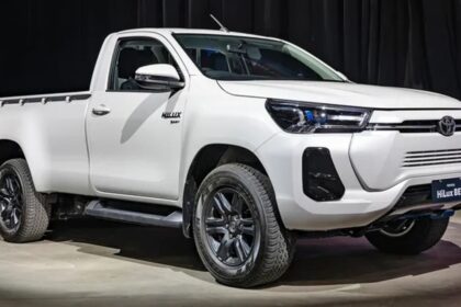 Toyota Hilux BEV Concept