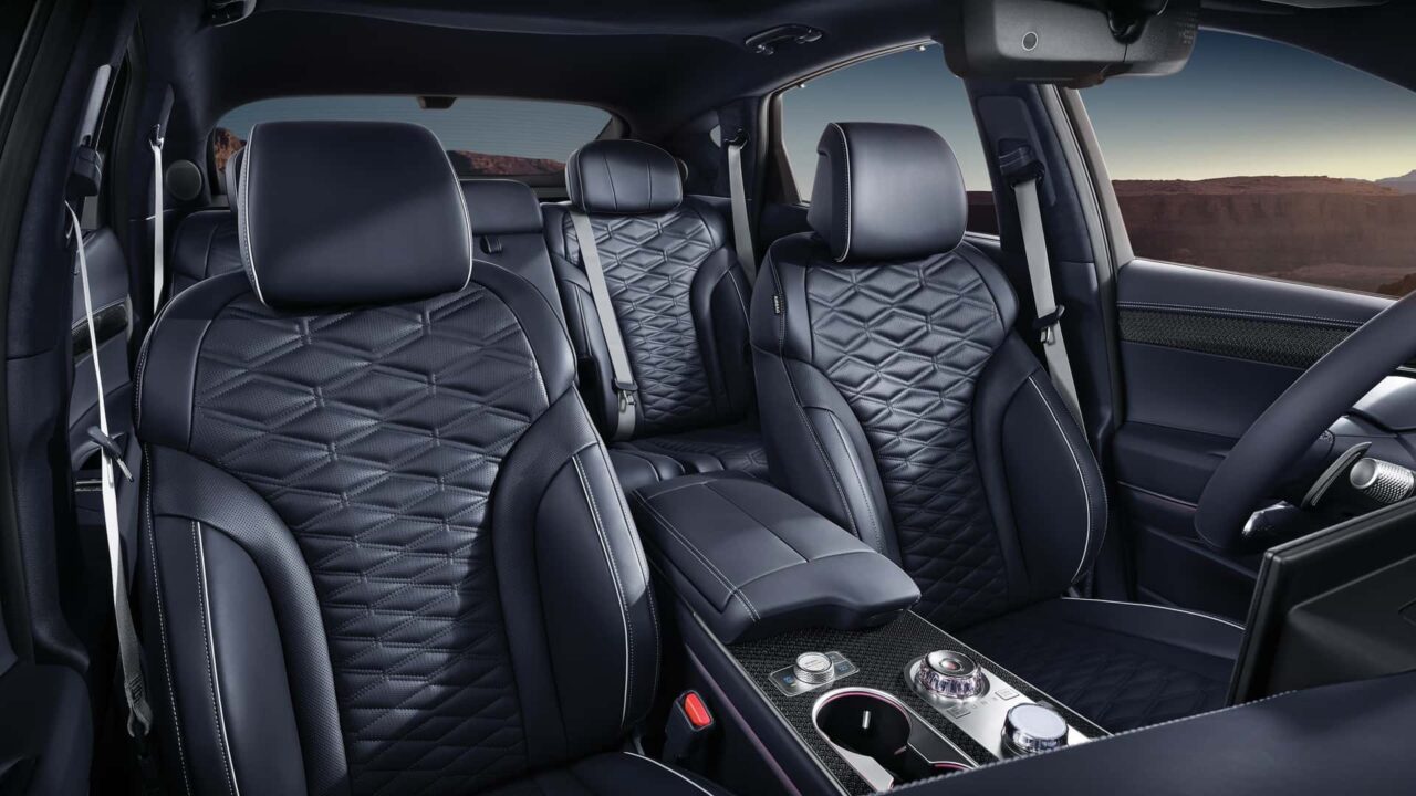 2024 genesis gv80 coupe_07 Autos Rodando Genesis GV interior