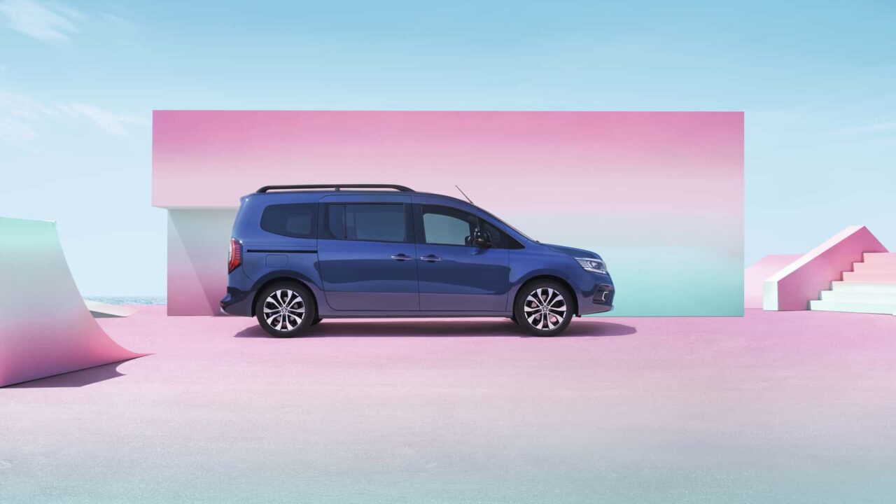 2024 renault grand kangoo_02 Autos Rodando Renault Grand Kangoo