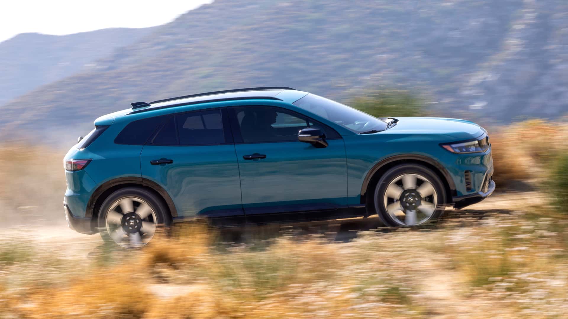 Honda Prologue y Chevrolet Blazer EV: Una Batalla de Identidades Sobre la Misma Arquitectura 1 Honda Prologue 2024 lateral
