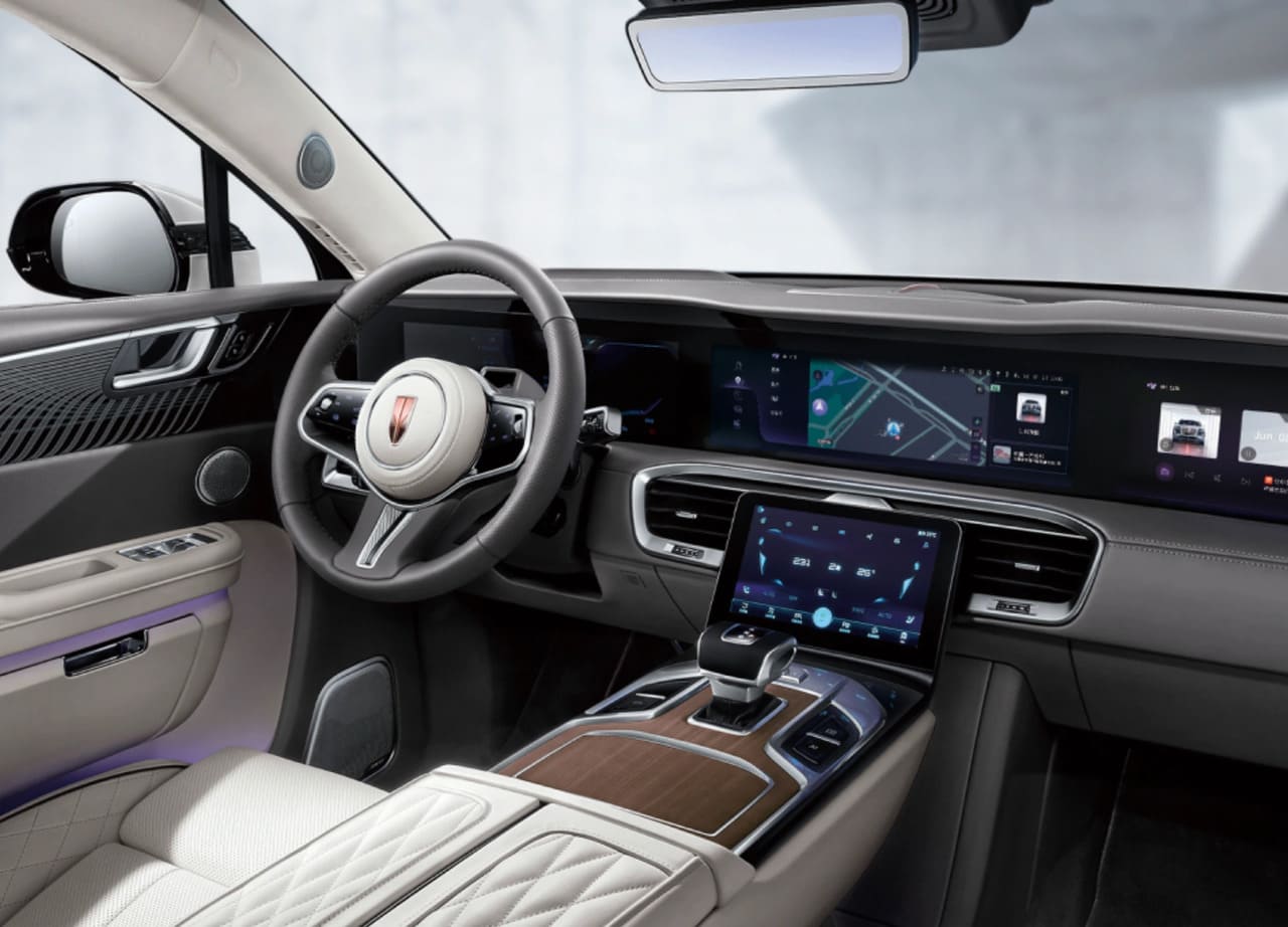 kngloo auto china 10 Autos Rodando Kngloo interior