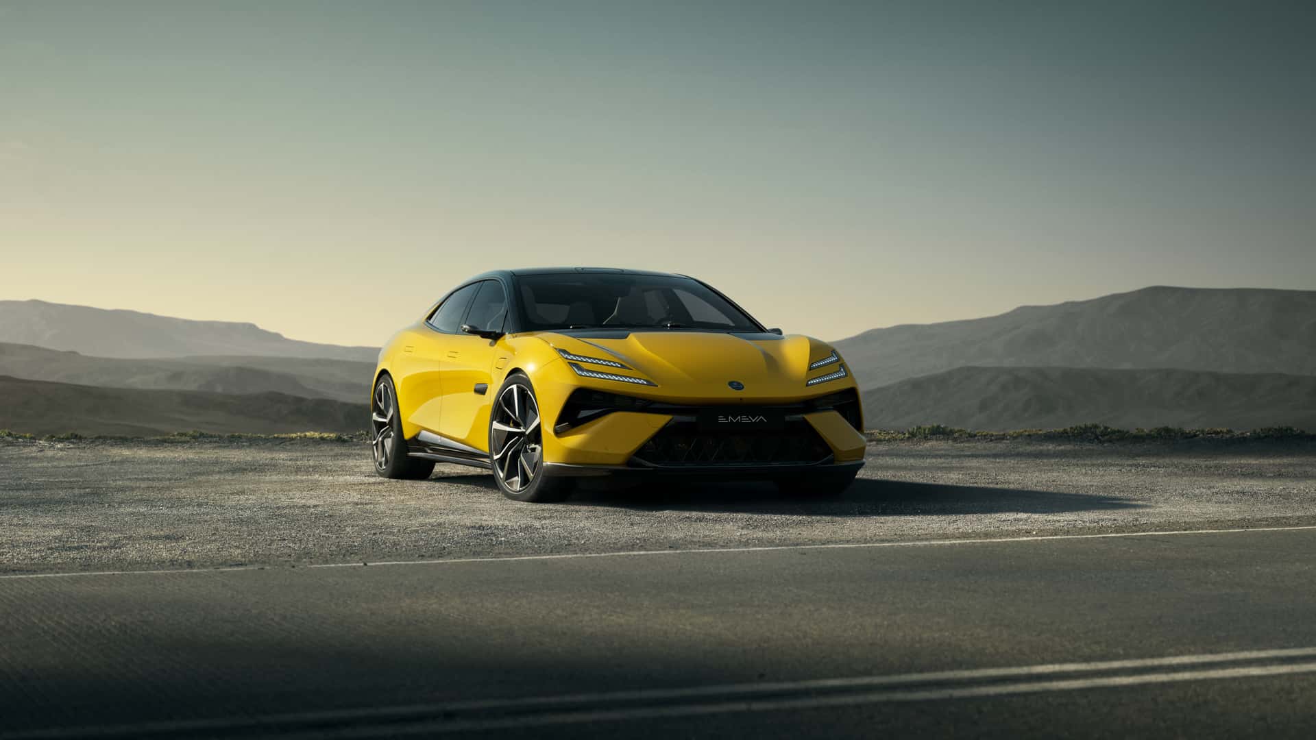 Lotus abandona su plan de ser 100% eléctrica para 2028 1 Lotus Emeya 2024