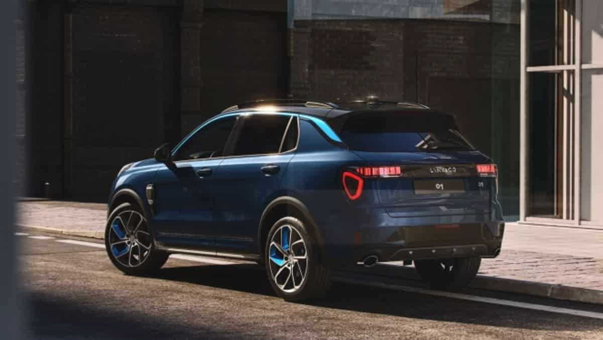 lynk co 01 2024_03 Autos Rodando Lynk Co por detras