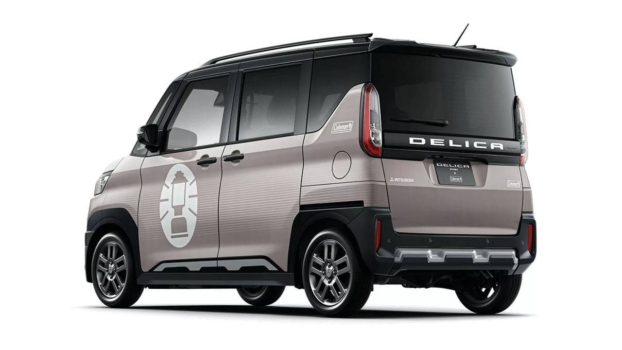 Mitsubishi Delica Mini x Coleman lateral