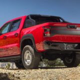 Nissan Frontier Hardbody por detras