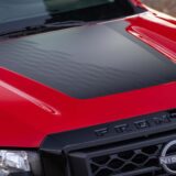 Nissan Frontier Hardbody capot