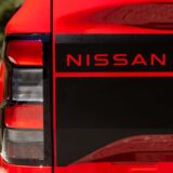 Nissan Frontier Hardbody puerta del platon