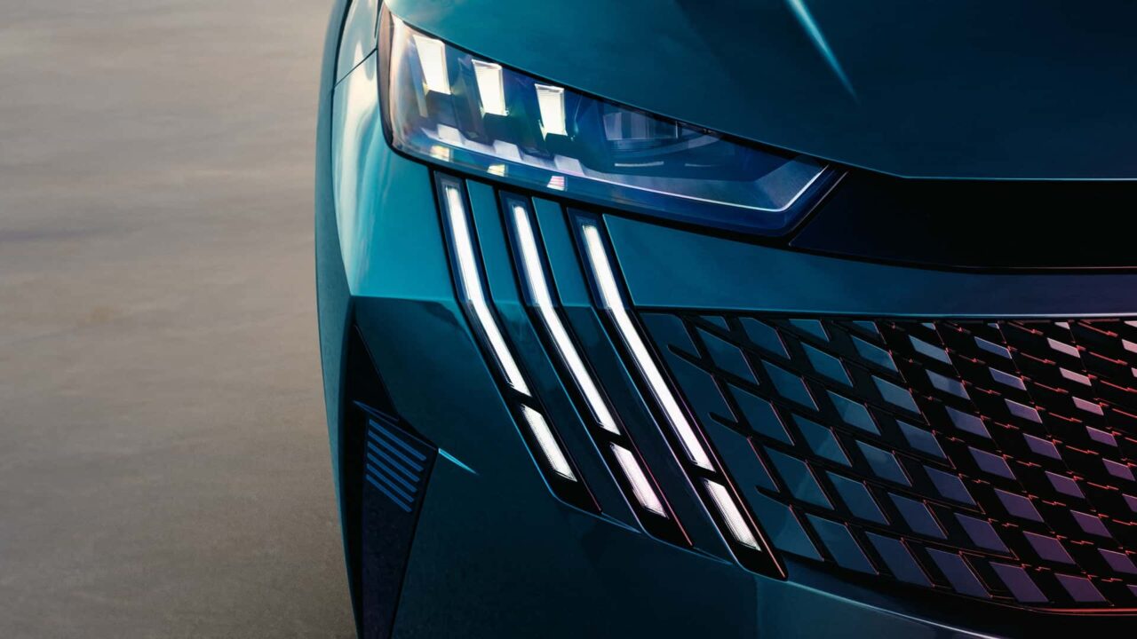 Hecho en Brasil: El Peugeot 3008 marcará un antes y un después en la industria regional 4 Peugeot e-3008 2024 iluminacion