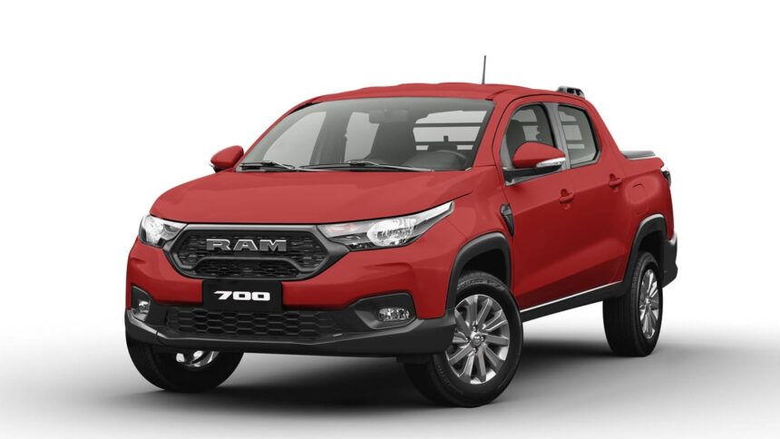 Ram 700 roja