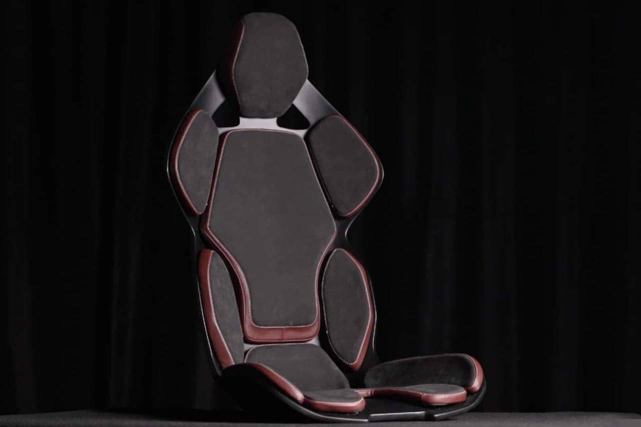 ssc sc 01 16_9 121 18 Autos Rodando SSC SC asiento