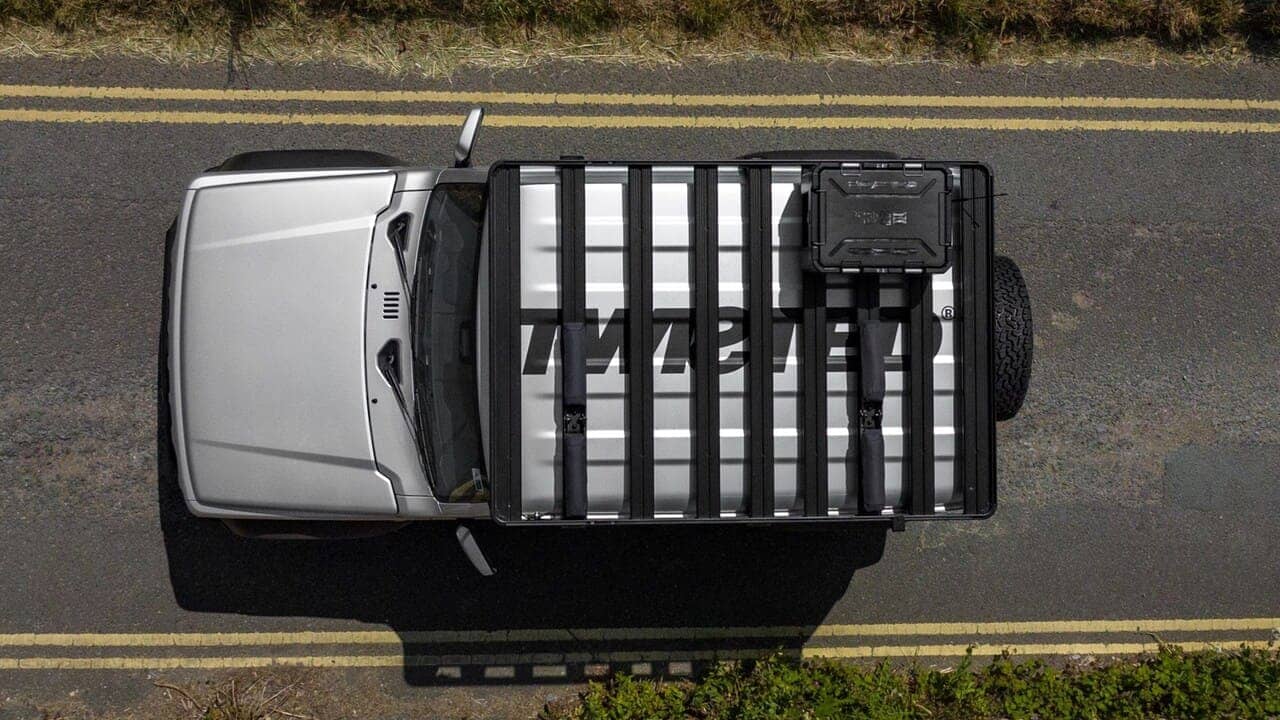 suzuki twisted jimny above Autos Rodando Suzuki Jimny Twisted por arriba