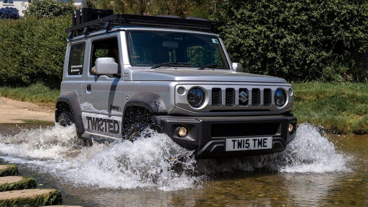 Suzuki Jimny Twisted diagonal