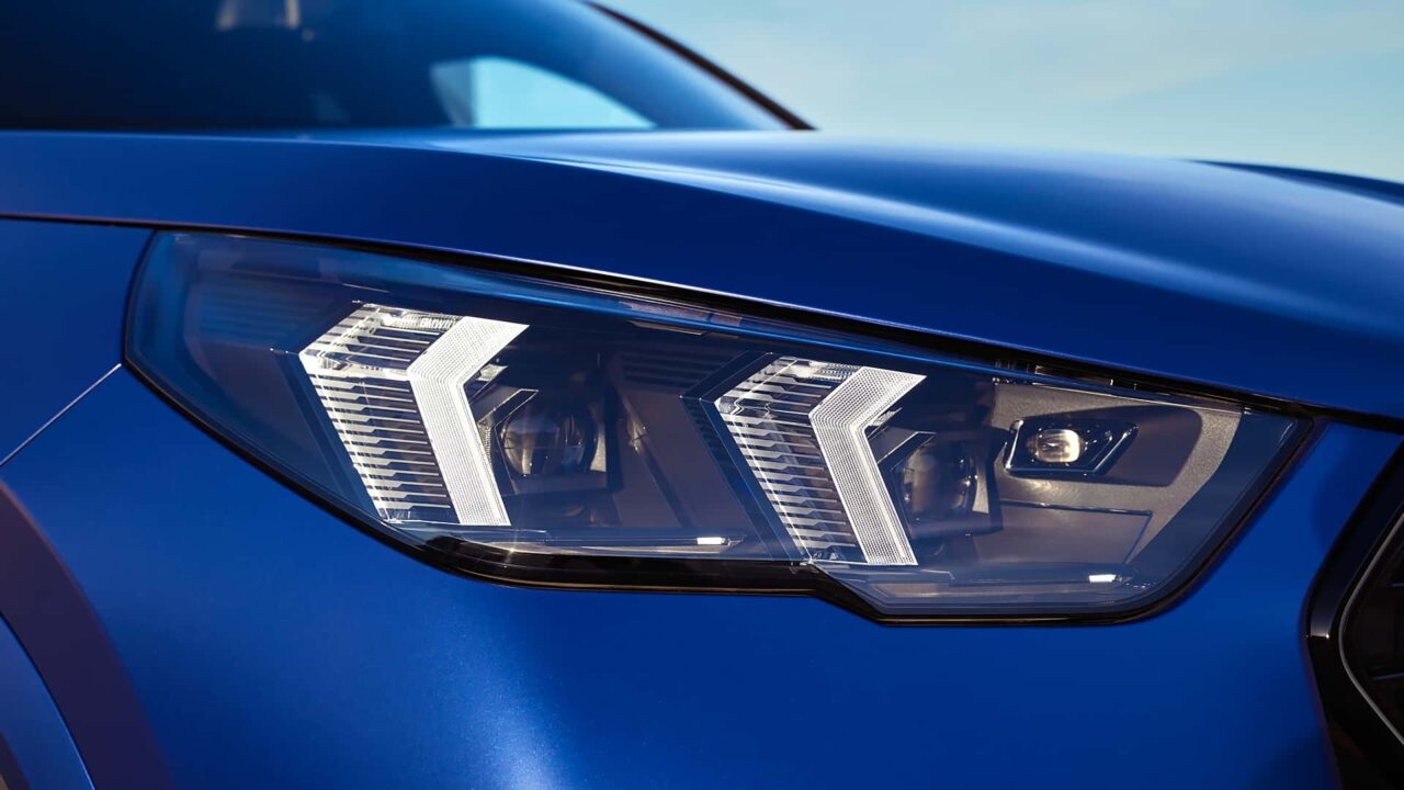 BMW X2 2024 iluminación