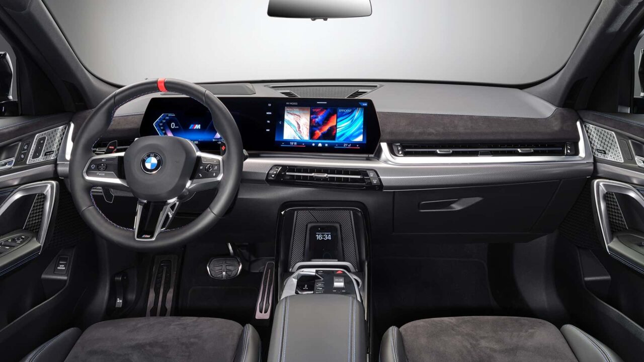 BMW X2 2024 tablero
