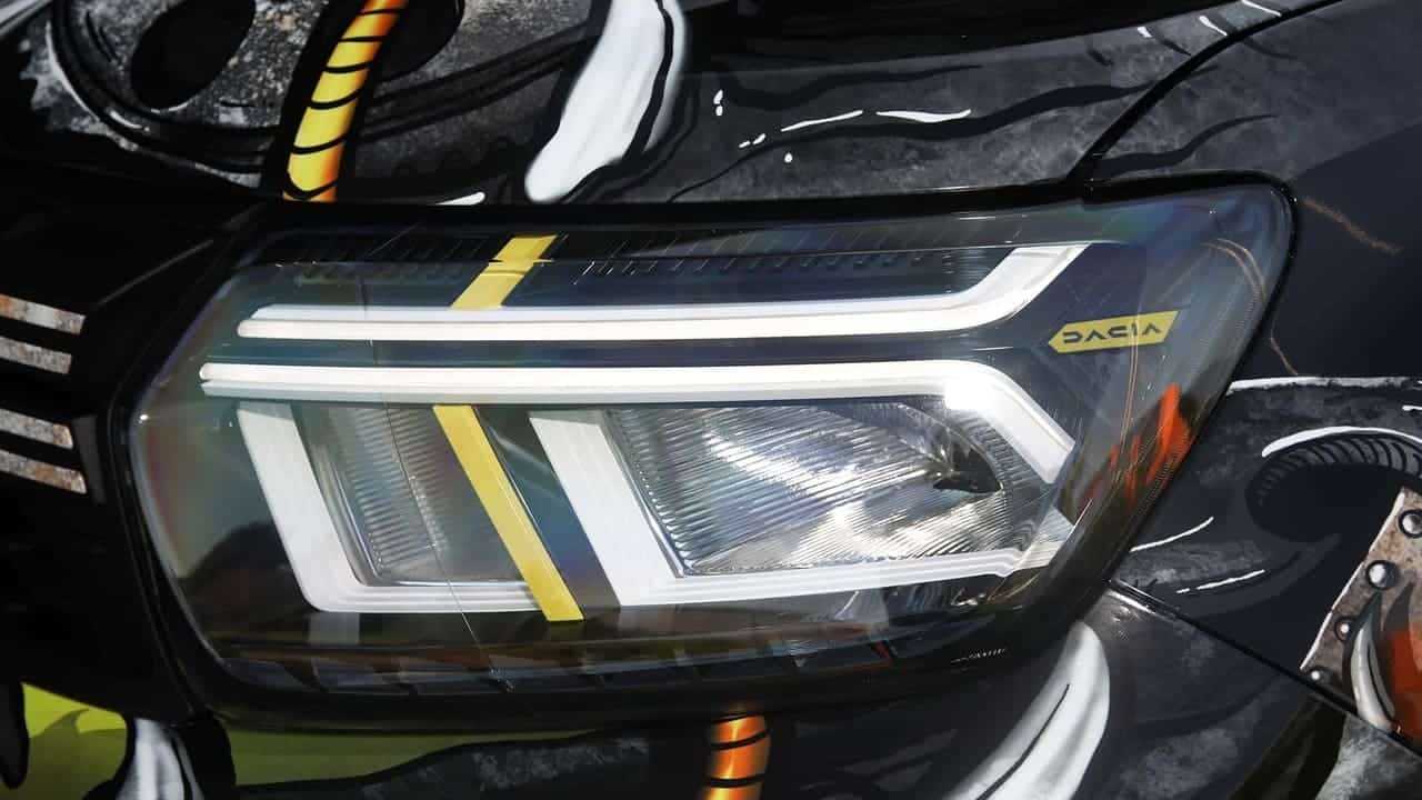 duster by carpoint edition_09 Autos Rodando Duster tuneado Carpoint Edition luces