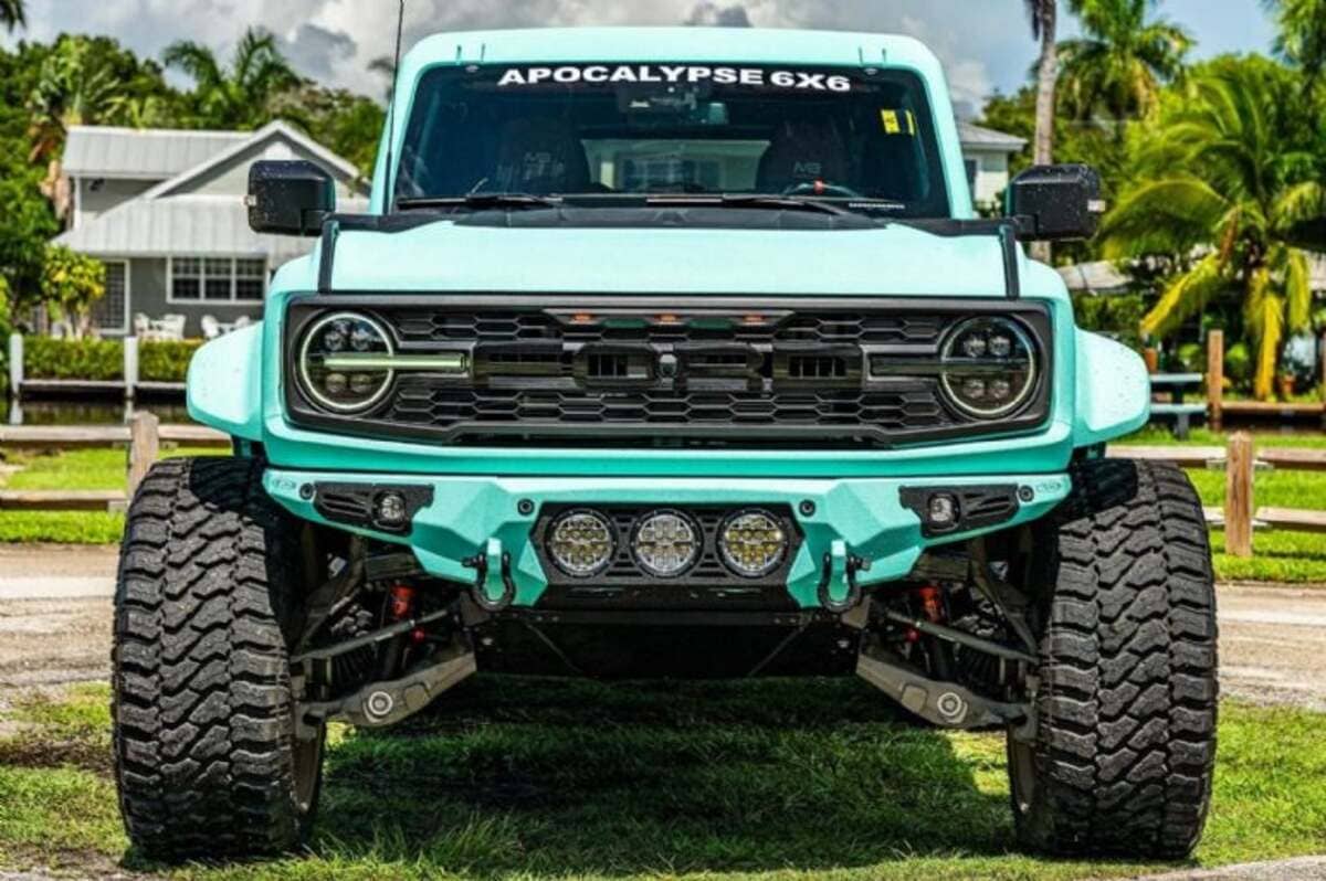 ford bronco 6x6 knightmare_03 Autos Rodando Ford Bronco x Knightmare frente